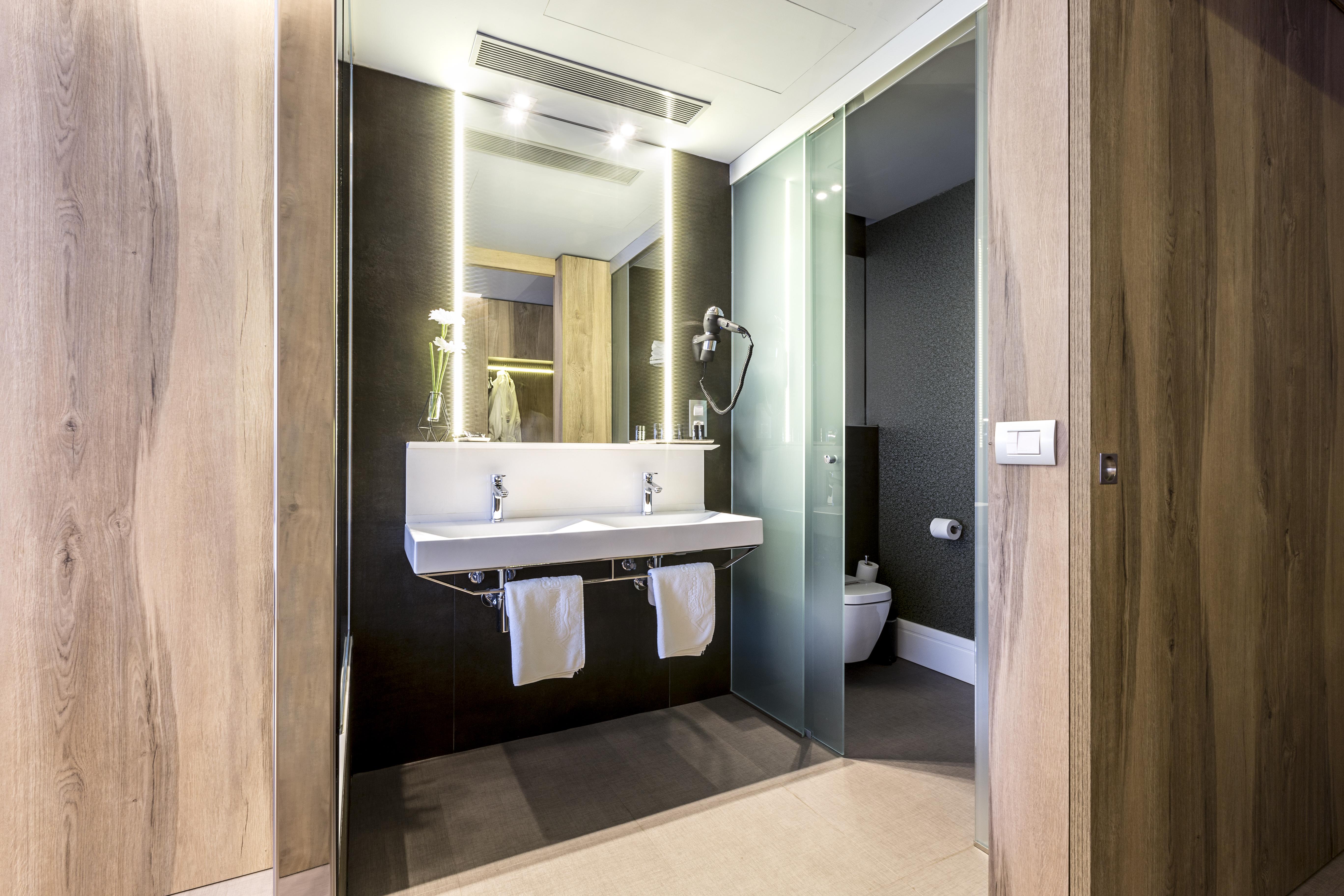 Hotel & Spa Ciudad De Binéfar Екстериор снимка