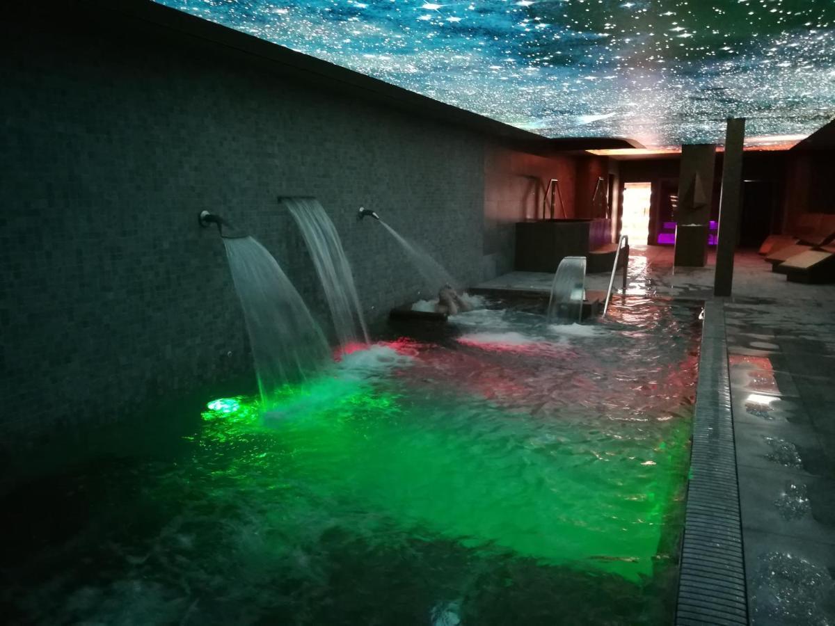 Hotel & Spa Ciudad De Binéfar Екстериор снимка