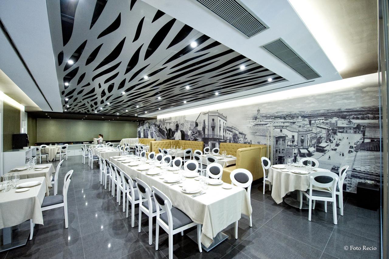 Hotel & Spa Ciudad De Binéfar Екстериор снимка