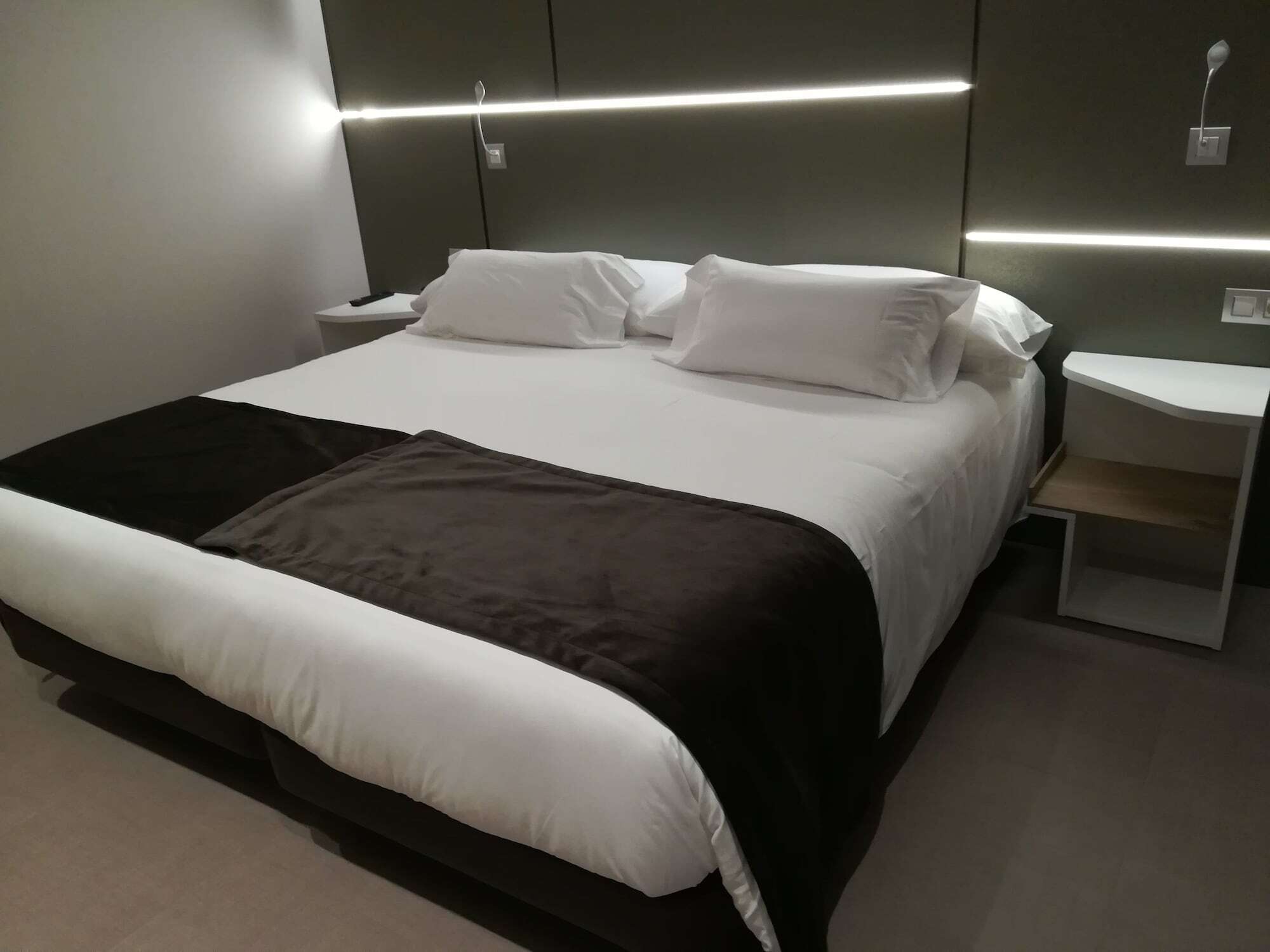 Hotel & Spa Ciudad De Binéfar Екстериор снимка
