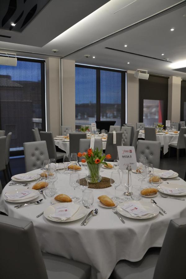 Hotel & Spa Ciudad De Binéfar Екстериор снимка